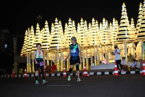 BIB: 445
                            <button type="button" onclick="openModal(17257974)" class="btn btn-primary btn-sm float-right btn-popup" data-toggle="modal" data-target=".modal-high-quality">
                        <i class="fas fa-shopping-cart"></i> Add to Cart
                    </button>
                                            <button type="button" onclick="isThisMe(17257974, true)" class="btn btn-success btn-sm float-right btn-popup btn-isme hidden" data-toggle="tooltip" data-placement="bottom" title="นี่คือรูปของคุณใช่ไหม คลิกที่นี่เพื่อเอาเข้าอัลบั้ม">
                        <i class="fas fa-plus"></i> Add to album
                    </button>
                    <button type="button" onclick="isThisMe(17257974, false)" class="btn btn-warning btn-sm float-right btn-popup btn-isnotme hidden">
                        <i class="fas fa-ban"></i> Remove from album
                    </button>