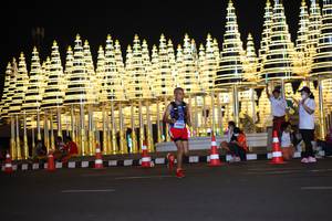 BIB: 4000
                            <button type="button" onclick="openModal(17254084)" class="btn btn-primary btn-sm float-right btn-popup" data-toggle="modal" data-target=".modal-high-quality">
                        <i class="fas fa-shopping-cart"></i> Add to Cart
                    </button>
                                            <button type="button" onclick="isThisMe(17254084, true)" class="btn btn-success btn-sm float-right btn-popup btn-isme hidden" data-toggle="tooltip" data-placement="bottom" title="นี่คือรูปของคุณใช่ไหม คลิกที่นี่เพื่อเอาเข้าอัลบั้ม">
                        <i class="fas fa-plus"></i> Add to album
                    </button>
                    <button type="button" onclick="isThisMe(17254084, false)" class="btn btn-warning btn-sm float-right btn-popup btn-isnotme hidden">
                        <i class="fas fa-ban"></i> Remove from album
                    </button>