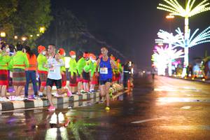 BIB: 3834, 201
                            <button type="button" onclick="openModal(17052673)" class="btn btn-primary btn-sm float-right btn-popup" data-toggle="modal" data-target=".modal-high-quality">
                        <i class="fas fa-shopping-cart"></i> Add to Cart
                    </button>
                                            <button type="button" onclick="isThisMe(17052673, true)" class="btn btn-success btn-sm float-right btn-popup btn-isme hidden" data-toggle="tooltip" data-placement="bottom" title="นี่คือรูปของคุณใช่ไหม คลิกที่นี่เพื่อเอาเข้าอัลบั้ม">
                        <i class="fas fa-plus"></i> Add to album
                    </button>
                    <button type="button" onclick="isThisMe(17052673, false)" class="btn btn-warning btn-sm float-right btn-popup btn-isnotme hidden">
                        <i class="fas fa-ban"></i> Remove from album
                    </button>