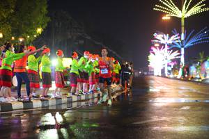 BIB: 
                            <button type="button" onclick="openModal(17052178)" class="btn btn-primary btn-sm float-right btn-popup" data-toggle="modal" data-target=".modal-high-quality">
                        <i class="fas fa-shopping-cart"></i> Add to Cart
                    </button>
                                            <button type="button" onclick="isThisMe(17052178, true)" class="btn btn-success btn-sm float-right btn-popup btn-isme hidden" data-toggle="tooltip" data-placement="bottom" title="นี่คือรูปของคุณใช่ไหม คลิกที่นี่เพื่อเอาเข้าอัลบั้ม">
                        <i class="fas fa-plus"></i> Add to album
                    </button>
                    <button type="button" onclick="isThisMe(17052178, false)" class="btn btn-warning btn-sm float-right btn-popup btn-isnotme hidden">
                        <i class="fas fa-ban"></i> Remove from album
                    </button>