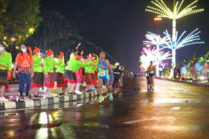 BIB: 
                            <button type="button" onclick="openModal(17052994)" class="btn btn-primary btn-sm float-right btn-popup" data-toggle="modal" data-target=".modal-high-quality">
                        <i class="fas fa-shopping-cart"></i> Add to Cart
                    </button>
                                            <button type="button" onclick="isThisMe(17052994, true)" class="btn btn-success btn-sm float-right btn-popup btn-isme hidden" data-toggle="tooltip" data-placement="bottom" title="นี่คือรูปของคุณใช่ไหม คลิกที่นี่เพื่อเอาเข้าอัลบั้ม">
                        <i class="fas fa-plus"></i> Add to album
                    </button>
                    <button type="button" onclick="isThisMe(17052994, false)" class="btn btn-warning btn-sm float-right btn-popup btn-isnotme hidden">
                        <i class="fas fa-ban"></i> Remove from album
                    </button>