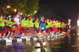 BIB: 
                            <button type="button" onclick="openModal(17055407)" class="btn btn-primary btn-sm float-right btn-popup" data-toggle="modal" data-target=".modal-high-quality">
                        <i class="fas fa-shopping-cart"></i> Add to Cart
                    </button>
                                            <button type="button" onclick="isThisMe(17055407, true)" class="btn btn-success btn-sm float-right btn-popup btn-isme hidden" data-toggle="tooltip" data-placement="bottom" title="นี่คือรูปของคุณใช่ไหม คลิกที่นี่เพื่อเอาเข้าอัลบั้ม">
                        <i class="fas fa-plus"></i> Add to album
                    </button>
                    <button type="button" onclick="isThisMe(17055407, false)" class="btn btn-warning btn-sm float-right btn-popup btn-isnotme hidden">
                        <i class="fas fa-ban"></i> Remove from album
                    </button>