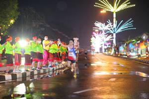 BIB: 
                            <button type="button" onclick="openModal(17056641)" class="btn btn-primary btn-sm float-right btn-popup" data-toggle="modal" data-target=".modal-high-quality">
                        <i class="fas fa-shopping-cart"></i> Add to Cart
                    </button>
                                            <button type="button" onclick="isThisMe(17056641, true)" class="btn btn-success btn-sm float-right btn-popup btn-isme hidden" data-toggle="tooltip" data-placement="bottom" title="นี่คือรูปของคุณใช่ไหม คลิกที่นี่เพื่อเอาเข้าอัลบั้ม">
                        <i class="fas fa-plus"></i> Add to album
                    </button>
                    <button type="button" onclick="isThisMe(17056641, false)" class="btn btn-warning btn-sm float-right btn-popup btn-isnotme hidden">
                        <i class="fas fa-ban"></i> Remove from album
                    </button>