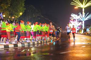 BIB: 
                            <button type="button" onclick="openModal(17052801)" class="btn btn-primary btn-sm float-right btn-popup" data-toggle="modal" data-target=".modal-high-quality">
                        <i class="fas fa-shopping-cart"></i> Add to Cart
                    </button>
                                            <button type="button" onclick="isThisMe(17052801, true)" class="btn btn-success btn-sm float-right btn-popup btn-isme hidden" data-toggle="tooltip" data-placement="bottom" title="นี่คือรูปของคุณใช่ไหม คลิกที่นี่เพื่อเอาเข้าอัลบั้ม">
                        <i class="fas fa-plus"></i> Add to album
                    </button>
                    <button type="button" onclick="isThisMe(17052801, false)" class="btn btn-warning btn-sm float-right btn-popup btn-isnotme hidden">
                        <i class="fas fa-ban"></i> Remove from album
                    </button>