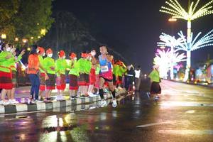 BIB: 020
                            <button type="button" onclick="openModal(17053647)" class="btn btn-primary btn-sm float-right btn-popup" data-toggle="modal" data-target=".modal-high-quality">
                        <i class="fas fa-shopping-cart"></i> Add to Cart
                    </button>
                                            <button type="button" onclick="isThisMe(17053647, true)" class="btn btn-success btn-sm float-right btn-popup btn-isme hidden" data-toggle="tooltip" data-placement="bottom" title="นี่คือรูปของคุณใช่ไหม คลิกที่นี่เพื่อเอาเข้าอัลบั้ม">
                        <i class="fas fa-plus"></i> Add to album
                    </button>
                    <button type="button" onclick="isThisMe(17053647, false)" class="btn btn-warning btn-sm float-right btn-popup btn-isnotme hidden">
                        <i class="fas fa-ban"></i> Remove from album
                    </button>