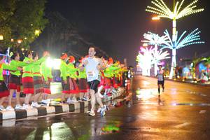 BIB: 701
                            <button type="button" onclick="openModal(17058842)" class="btn btn-primary btn-sm float-right btn-popup" data-toggle="modal" data-target=".modal-high-quality">
                        <i class="fas fa-shopping-cart"></i> Add to Cart
                    </button>
                                            <button type="button" onclick="isThisMe(17058842, true)" class="btn btn-success btn-sm float-right btn-popup btn-isme hidden" data-toggle="tooltip" data-placement="bottom" title="นี่คือรูปของคุณใช่ไหม คลิกที่นี่เพื่อเอาเข้าอัลบั้ม">
                        <i class="fas fa-plus"></i> Add to album
                    </button>
                    <button type="button" onclick="isThisMe(17058842, false)" class="btn btn-warning btn-sm float-right btn-popup btn-isnotme hidden">
                        <i class="fas fa-ban"></i> Remove from album
                    </button>