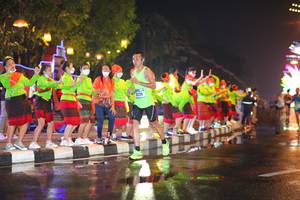 BIB: 
                            <button type="button" onclick="openModal(17052993)" class="btn btn-primary btn-sm float-right btn-popup" data-toggle="modal" data-target=".modal-high-quality">
                        <i class="fas fa-shopping-cart"></i> Add to Cart
                    </button>
                                            <button type="button" onclick="isThisMe(17052993, true)" class="btn btn-success btn-sm float-right btn-popup btn-isme hidden" data-toggle="tooltip" data-placement="bottom" title="นี่คือรูปของคุณใช่ไหม คลิกที่นี่เพื่อเอาเข้าอัลบั้ม">
                        <i class="fas fa-plus"></i> Add to album
                    </button>
                    <button type="button" onclick="isThisMe(17052993, false)" class="btn btn-warning btn-sm float-right btn-popup btn-isnotme hidden">
                        <i class="fas fa-ban"></i> Remove from album
                    </button>