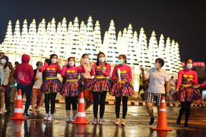 BIB: 
                            <button type="button" onclick="openModal(17051511)" class="btn btn-primary btn-sm float-right btn-popup" data-toggle="modal" data-target=".modal-high-quality">
                        <i class="fas fa-shopping-cart"></i> Add to Cart
                    </button>
                                            <button type="button" onclick="isThisMe(17051511, true)" class="btn btn-success btn-sm float-right btn-popup btn-isme hidden" data-toggle="tooltip" data-placement="bottom" title="นี่คือรูปของคุณใช่ไหม คลิกที่นี่เพื่อเอาเข้าอัลบั้ม">
                        <i class="fas fa-plus"></i> Add to album
                    </button>
                    <button type="button" onclick="isThisMe(17051511, false)" class="btn btn-warning btn-sm float-right btn-popup btn-isnotme hidden">
                        <i class="fas fa-ban"></i> Remove from album
                    </button>