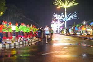 BIB: 
                            <button type="button" onclick="openModal(17052712)" class="btn btn-primary btn-sm float-right btn-popup" data-toggle="modal" data-target=".modal-high-quality">
                        <i class="fas fa-shopping-cart"></i> Add to Cart
                    </button>
                                            <button type="button" onclick="isThisMe(17052712, true)" class="btn btn-success btn-sm float-right btn-popup btn-isme hidden" data-toggle="tooltip" data-placement="bottom" title="นี่คือรูปของคุณใช่ไหม คลิกที่นี่เพื่อเอาเข้าอัลบั้ม">
                        <i class="fas fa-plus"></i> Add to album
                    </button>
                    <button type="button" onclick="isThisMe(17052712, false)" class="btn btn-warning btn-sm float-right btn-popup btn-isnotme hidden">
                        <i class="fas fa-ban"></i> Remove from album
                    </button>