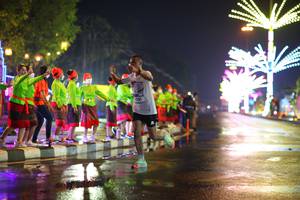 BIB: 
                            <button type="button" onclick="openModal(17052206)" class="btn btn-primary btn-sm float-right btn-popup" data-toggle="modal" data-target=".modal-high-quality">
                        <i class="fas fa-shopping-cart"></i> Add to Cart
                    </button>
                                            <button type="button" onclick="isThisMe(17052206, true)" class="btn btn-success btn-sm float-right btn-popup btn-isme hidden" data-toggle="tooltip" data-placement="bottom" title="นี่คือรูปของคุณใช่ไหม คลิกที่นี่เพื่อเอาเข้าอัลบั้ม">
                        <i class="fas fa-plus"></i> Add to album
                    </button>
                    <button type="button" onclick="isThisMe(17052206, false)" class="btn btn-warning btn-sm float-right btn-popup btn-isnotme hidden">
                        <i class="fas fa-ban"></i> Remove from album
                    </button>