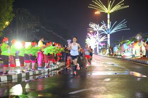 BIB: 
                            <button type="button" onclick="openModal(17056685)" class="btn btn-primary btn-sm float-right btn-popup" data-toggle="modal" data-target=".modal-high-quality">
                        <i class="fas fa-shopping-cart"></i> Add to Cart
                    </button>
                                            <button type="button" onclick="isThisMe(17056685, true)" class="btn btn-success btn-sm float-right btn-popup btn-isme hidden" data-toggle="tooltip" data-placement="bottom" title="นี่คือรูปของคุณใช่ไหม คลิกที่นี่เพื่อเอาเข้าอัลบั้ม">
                        <i class="fas fa-plus"></i> Add to album
                    </button>
                    <button type="button" onclick="isThisMe(17056685, false)" class="btn btn-warning btn-sm float-right btn-popup btn-isnotme hidden">
                        <i class="fas fa-ban"></i> Remove from album
                    </button>