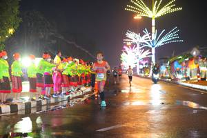 BIB: 
                            <button type="button" onclick="openModal(17058079)" class="btn btn-primary btn-sm float-right btn-popup" data-toggle="modal" data-target=".modal-high-quality">
                        <i class="fas fa-shopping-cart"></i> Add to Cart
                    </button>
                                            <button type="button" onclick="isThisMe(17058079, true)" class="btn btn-success btn-sm float-right btn-popup btn-isme hidden" data-toggle="tooltip" data-placement="bottom" title="นี่คือรูปของคุณใช่ไหม คลิกที่นี่เพื่อเอาเข้าอัลบั้ม">
                        <i class="fas fa-plus"></i> Add to album
                    </button>
                    <button type="button" onclick="isThisMe(17058079, false)" class="btn btn-warning btn-sm float-right btn-popup btn-isnotme hidden">
                        <i class="fas fa-ban"></i> Remove from album
                    </button>