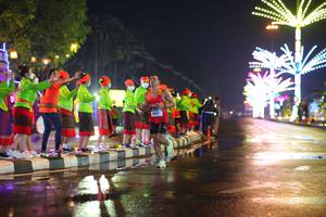 BIB: 
                            <button type="button" onclick="openModal(17052255)" class="btn btn-primary btn-sm float-right btn-popup" data-toggle="modal" data-target=".modal-high-quality">
                        <i class="fas fa-shopping-cart"></i> Add to Cart
                    </button>
                                            <button type="button" onclick="isThisMe(17052255, true)" class="btn btn-success btn-sm float-right btn-popup btn-isme hidden" data-toggle="tooltip" data-placement="bottom" title="นี่คือรูปของคุณใช่ไหม คลิกที่นี่เพื่อเอาเข้าอัลบั้ม">
                        <i class="fas fa-plus"></i> Add to album
                    </button>
                    <button type="button" onclick="isThisMe(17052255, false)" class="btn btn-warning btn-sm float-right btn-popup btn-isnotme hidden">
                        <i class="fas fa-ban"></i> Remove from album
                    </button>