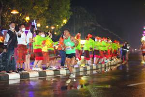 BIB: 204
                            <button type="button" onclick="openModal(17052796)" class="btn btn-primary btn-sm float-right btn-popup" data-toggle="modal" data-target=".modal-high-quality">
                        <i class="fas fa-shopping-cart"></i> Add to Cart
                    </button>
                                            <button type="button" onclick="isThisMe(17052796, true)" class="btn btn-success btn-sm float-right btn-popup btn-isme hidden" data-toggle="tooltip" data-placement="bottom" title="นี่คือรูปของคุณใช่ไหม คลิกที่นี่เพื่อเอาเข้าอัลบั้ม">
                        <i class="fas fa-plus"></i> Add to album
                    </button>
                    <button type="button" onclick="isThisMe(17052796, false)" class="btn btn-warning btn-sm float-right btn-popup btn-isnotme hidden">
                        <i class="fas fa-ban"></i> Remove from album
                    </button>