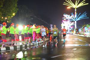 BIB: 
                            <button type="button" onclick="openModal(17056960)" class="btn btn-primary btn-sm float-right btn-popup" data-toggle="modal" data-target=".modal-high-quality">
                        <i class="fas fa-shopping-cart"></i> Add to Cart
                    </button>
                                            <button type="button" onclick="isThisMe(17056960, true)" class="btn btn-success btn-sm float-right btn-popup btn-isme hidden" data-toggle="tooltip" data-placement="bottom" title="นี่คือรูปของคุณใช่ไหม คลิกที่นี่เพื่อเอาเข้าอัลบั้ม">
                        <i class="fas fa-plus"></i> Add to album
                    </button>
                    <button type="button" onclick="isThisMe(17056960, false)" class="btn btn-warning btn-sm float-right btn-popup btn-isnotme hidden">
                        <i class="fas fa-ban"></i> Remove from album
                    </button>