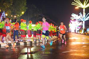 BIB: 40043
                            <button type="button" onclick="openModal(17055011)" class="btn btn-primary btn-sm float-right btn-popup" data-toggle="modal" data-target=".modal-high-quality">
                        <i class="fas fa-shopping-cart"></i> Add to Cart
                    </button>
                                            <button type="button" onclick="isThisMe(17055011, true)" class="btn btn-success btn-sm float-right btn-popup btn-isme hidden" data-toggle="tooltip" data-placement="bottom" title="นี่คือรูปของคุณใช่ไหม คลิกที่นี่เพื่อเอาเข้าอัลบั้ม">
                        <i class="fas fa-plus"></i> Add to album
                    </button>
                    <button type="button" onclick="isThisMe(17055011, false)" class="btn btn-warning btn-sm float-right btn-popup btn-isnotme hidden">
                        <i class="fas fa-ban"></i> Remove from album
                    </button>