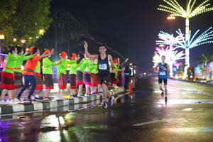 BIB: 
                            <button type="button" onclick="openModal(17052349)" class="btn btn-primary btn-sm float-right btn-popup" data-toggle="modal" data-target=".modal-high-quality">
                        <i class="fas fa-shopping-cart"></i> Add to Cart
                    </button>
                                            <button type="button" onclick="isThisMe(17052349, true)" class="btn btn-success btn-sm float-right btn-popup btn-isme hidden" data-toggle="tooltip" data-placement="bottom" title="นี่คือรูปของคุณใช่ไหม คลิกที่นี่เพื่อเอาเข้าอัลบั้ม">
                        <i class="fas fa-plus"></i> Add to album
                    </button>
                    <button type="button" onclick="isThisMe(17052349, false)" class="btn btn-warning btn-sm float-right btn-popup btn-isnotme hidden">
                        <i class="fas fa-ban"></i> Remove from album
                    </button>