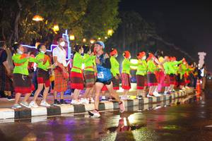 BIB: 
                            <button type="button" onclick="openModal(17055430)" class="btn btn-primary btn-sm float-right btn-popup" data-toggle="modal" data-target=".modal-high-quality">
                        <i class="fas fa-shopping-cart"></i> Add to Cart
                    </button>
                                            <button type="button" onclick="isThisMe(17055430, true)" class="btn btn-success btn-sm float-right btn-popup btn-isme hidden" data-toggle="tooltip" data-placement="bottom" title="นี่คือรูปของคุณใช่ไหม คลิกที่นี่เพื่อเอาเข้าอัลบั้ม">
                        <i class="fas fa-plus"></i> Add to album
                    </button>
                    <button type="button" onclick="isThisMe(17055430, false)" class="btn btn-warning btn-sm float-right btn-popup btn-isnotme hidden">
                        <i class="fas fa-ban"></i> Remove from album
                    </button>