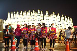 BIB: 
                            <button type="button" onclick="openModal(17051579)" class="btn btn-primary btn-sm float-right btn-popup" data-toggle="modal" data-target=".modal-high-quality">
                        <i class="fas fa-shopping-cart"></i> Add to Cart
                    </button>
                                            <button type="button" onclick="isThisMe(17051579, true)" class="btn btn-success btn-sm float-right btn-popup btn-isme hidden" data-toggle="tooltip" data-placement="bottom" title="นี่คือรูปของคุณใช่ไหม คลิกที่นี่เพื่อเอาเข้าอัลบั้ม">
                        <i class="fas fa-plus"></i> Add to album
                    </button>
                    <button type="button" onclick="isThisMe(17051579, false)" class="btn btn-warning btn-sm float-right btn-popup btn-isnotme hidden">
                        <i class="fas fa-ban"></i> Remove from album
                    </button>