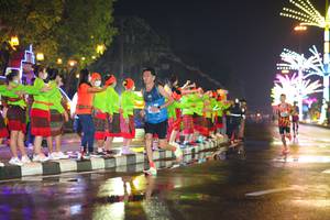 BIB: 
                            <button type="button" onclick="openModal(17053609)" class="btn btn-primary btn-sm float-right btn-popup" data-toggle="modal" data-target=".modal-high-quality">
                        <i class="fas fa-shopping-cart"></i> Add to Cart
                    </button>
                                            <button type="button" onclick="isThisMe(17053609, true)" class="btn btn-success btn-sm float-right btn-popup btn-isme hidden" data-toggle="tooltip" data-placement="bottom" title="นี่คือรูปของคุณใช่ไหม คลิกที่นี่เพื่อเอาเข้าอัลบั้ม">
                        <i class="fas fa-plus"></i> Add to album
                    </button>
                    <button type="button" onclick="isThisMe(17053609, false)" class="btn btn-warning btn-sm float-right btn-popup btn-isnotme hidden">
                        <i class="fas fa-ban"></i> Remove from album
                    </button>