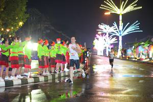 BIB: 2410
                            <button type="button" onclick="openModal(17058817)" class="btn btn-primary btn-sm float-right btn-popup" data-toggle="modal" data-target=".modal-high-quality">
                        <i class="fas fa-shopping-cart"></i> Add to Cart
                    </button>
                                            <button type="button" onclick="isThisMe(17058817, true)" class="btn btn-success btn-sm float-right btn-popup btn-isme hidden" data-toggle="tooltip" data-placement="bottom" title="นี่คือรูปของคุณใช่ไหม คลิกที่นี่เพื่อเอาเข้าอัลบั้ม">
                        <i class="fas fa-plus"></i> Add to album
                    </button>
                    <button type="button" onclick="isThisMe(17058817, false)" class="btn btn-warning btn-sm float-right btn-popup btn-isnotme hidden">
                        <i class="fas fa-ban"></i> Remove from album
                    </button>