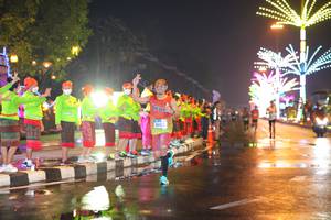 BIB: 
                            <button type="button" onclick="openModal(17058150)" class="btn btn-primary btn-sm float-right btn-popup" data-toggle="modal" data-target=".modal-high-quality">
                        <i class="fas fa-shopping-cart"></i> Add to Cart
                    </button>
                                            <button type="button" onclick="isThisMe(17058150, true)" class="btn btn-success btn-sm float-right btn-popup btn-isme hidden" data-toggle="tooltip" data-placement="bottom" title="นี่คือรูปของคุณใช่ไหม คลิกที่นี่เพื่อเอาเข้าอัลบั้ม">
                        <i class="fas fa-plus"></i> Add to album
                    </button>
                    <button type="button" onclick="isThisMe(17058150, false)" class="btn btn-warning btn-sm float-right btn-popup btn-isnotme hidden">
                        <i class="fas fa-ban"></i> Remove from album
                    </button>