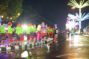 BIB: 20046
                            <button type="button" onclick="openModal(17057276)" class="btn btn-primary btn-sm float-right btn-popup" data-toggle="modal" data-target=".modal-high-quality">
                        <i class="fas fa-shopping-cart"></i> Add to Cart
                    </button>
                                            <button type="button" onclick="isThisMe(17057276, true)" class="btn btn-success btn-sm float-right btn-popup btn-isme hidden" data-toggle="tooltip" data-placement="bottom" title="นี่คือรูปของคุณใช่ไหม คลิกที่นี่เพื่อเอาเข้าอัลบั้ม">
                        <i class="fas fa-plus"></i> Add to album
                    </button>
                    <button type="button" onclick="isThisMe(17057276, false)" class="btn btn-warning btn-sm float-right btn-popup btn-isnotme hidden">
                        <i class="fas fa-ban"></i> Remove from album
                    </button>