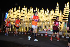 BIB: 27054
                            <button type="button" onclick="openModal(17105604)" class="btn btn-primary btn-sm float-right btn-popup" data-toggle="modal" data-target=".modal-high-quality">
                        <i class="fas fa-shopping-cart"></i> Add to Cart
                    </button>
                                            <button type="button" onclick="isThisMe(17105604, true)" class="btn btn-success btn-sm float-right btn-popup btn-isme hidden" data-toggle="tooltip" data-placement="bottom" title="นี่คือรูปของคุณใช่ไหม คลิกที่นี่เพื่อเอาเข้าอัลบั้ม">
                        <i class="fas fa-plus"></i> Add to album
                    </button>
                    <button type="button" onclick="isThisMe(17105604, false)" class="btn btn-warning btn-sm float-right btn-popup btn-isnotme hidden">
                        <i class="fas fa-ban"></i> Remove from album
                    </button>