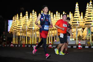 BIB: 240, 4325
                            <button type="button" onclick="openModal(17107775)" class="btn btn-primary btn-sm float-right btn-popup" data-toggle="modal" data-target=".modal-high-quality">
                        <i class="fas fa-shopping-cart"></i> Add to Cart
                    </button>
                                            <button type="button" onclick="isThisMe(17107775, true)" class="btn btn-success btn-sm float-right btn-popup btn-isme hidden" data-toggle="tooltip" data-placement="bottom" title="นี่คือรูปของคุณใช่ไหม คลิกที่นี่เพื่อเอาเข้าอัลบั้ม">
                        <i class="fas fa-plus"></i> Add to album
                    </button>
                    <button type="button" onclick="isThisMe(17107775, false)" class="btn btn-warning btn-sm float-right btn-popup btn-isnotme hidden">
                        <i class="fas fa-ban"></i> Remove from album
                    </button>