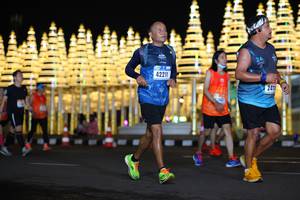 BIB: 42211, 241
                            <button type="button" onclick="openModal(17104872)" class="btn btn-primary btn-sm float-right btn-popup" data-toggle="modal" data-target=".modal-high-quality">
                        <i class="fas fa-shopping-cart"></i> Add to Cart
                    </button>
                                            <button type="button" onclick="isThisMe(17104872, true)" class="btn btn-success btn-sm float-right btn-popup btn-isme hidden" data-toggle="tooltip" data-placement="bottom" title="นี่คือรูปของคุณใช่ไหม คลิกที่นี่เพื่อเอาเข้าอัลบั้ม">
                        <i class="fas fa-plus"></i> Add to album
                    </button>
                    <button type="button" onclick="isThisMe(17104872, false)" class="btn btn-warning btn-sm float-right btn-popup btn-isnotme hidden">
                        <i class="fas fa-ban"></i> Remove from album
                    </button>