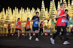 BIB: 4123, 42855, 2643
                            <button type="button" onclick="openModal(17105953)" class="btn btn-primary btn-sm float-right btn-popup" data-toggle="modal" data-target=".modal-high-quality">
                        <i class="fas fa-shopping-cart"></i> Add to Cart
                    </button>
                                            <button type="button" onclick="isThisMe(17105953, true)" class="btn btn-success btn-sm float-right btn-popup btn-isme hidden" data-toggle="tooltip" data-placement="bottom" title="นี่คือรูปของคุณใช่ไหม คลิกที่นี่เพื่อเอาเข้าอัลบั้ม">
                        <i class="fas fa-plus"></i> Add to album
                    </button>
                    <button type="button" onclick="isThisMe(17105953, false)" class="btn btn-warning btn-sm float-right btn-popup btn-isnotme hidden">
                        <i class="fas fa-ban"></i> Remove from album
                    </button>