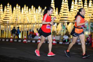 BIB: 26115
                            <button type="button" onclick="openModal(17142521)" class="btn btn-primary btn-sm float-right btn-popup" data-toggle="modal" data-target=".modal-high-quality">
                        <i class="fas fa-shopping-cart"></i> Add to Cart
                    </button>
                                            <button type="button" onclick="isThisMe(17142521, true)" class="btn btn-success btn-sm float-right btn-popup btn-isme hidden" data-toggle="tooltip" data-placement="bottom" title="นี่คือรูปของคุณใช่ไหม คลิกที่นี่เพื่อเอาเข้าอัลบั้ม">
                        <i class="fas fa-plus"></i> Add to album
                    </button>
                    <button type="button" onclick="isThisMe(17142521, false)" class="btn btn-warning btn-sm float-right btn-popup btn-isnotme hidden">
                        <i class="fas fa-ban"></i> Remove from album
                    </button>