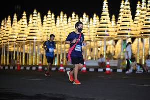 BIB: 40471
                            <button type="button" onclick="openModal(17225338)" class="btn btn-primary btn-sm float-right btn-popup" data-toggle="modal" data-target=".modal-high-quality">
                        <i class="fas fa-shopping-cart"></i> Add to Cart
                    </button>
                                            <button type="button" onclick="isThisMe(17225338, true)" class="btn btn-success btn-sm float-right btn-popup btn-isme hidden" data-toggle="tooltip" data-placement="bottom" title="นี่คือรูปของคุณใช่ไหม คลิกที่นี่เพื่อเอาเข้าอัลบั้ม">
                        <i class="fas fa-plus"></i> Add to album
                    </button>
                    <button type="button" onclick="isThisMe(17225338, false)" class="btn btn-warning btn-sm float-right btn-popup btn-isnotme hidden">
                        <i class="fas fa-ban"></i> Remove from album
                    </button>