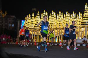 BIB: 43223
                            <button type="button" onclick="openModal(18171380)" class="btn btn-primary btn-sm float-right btn-popup" data-toggle="modal" data-target=".modal-high-quality">
                        <i class="fas fa-shopping-cart"></i> Add to Cart
                    </button>
                                            <button type="button" onclick="isThisMe(18171380, true)" class="btn btn-success btn-sm float-right btn-popup btn-isme hidden" data-toggle="tooltip" data-placement="bottom" title="นี่คือรูปของคุณใช่ไหม คลิกที่นี่เพื่อเอาเข้าอัลบั้ม">
                        <i class="fas fa-plus"></i> Add to album
                    </button>
                    <button type="button" onclick="isThisMe(18171380, false)" class="btn btn-warning btn-sm float-right btn-popup btn-isnotme hidden">
                        <i class="fas fa-ban"></i> Remove from album
                    </button>
