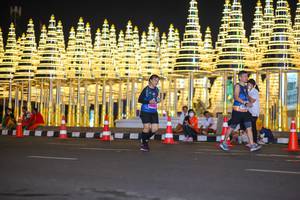 BIB: 
                            <button type="button" onclick="openModal(18185671)" class="btn btn-primary btn-sm float-right btn-popup" data-toggle="modal" data-target=".modal-high-quality">
                        <i class="fas fa-shopping-cart"></i> Add to Cart
                    </button>
                                            <button type="button" onclick="isThisMe(18185671, true)" class="btn btn-success btn-sm float-right btn-popup btn-isme hidden" data-toggle="tooltip" data-placement="bottom" title="นี่คือรูปของคุณใช่ไหม คลิกที่นี่เพื่อเอาเข้าอัลบั้ม">
                        <i class="fas fa-plus"></i> Add to album
                    </button>
                    <button type="button" onclick="isThisMe(18185671, false)" class="btn btn-warning btn-sm float-right btn-popup btn-isnotme hidden">
                        <i class="fas fa-ban"></i> Remove from album
                    </button>