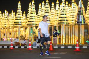 BIB: 430
                            <button type="button" onclick="openModal(18186106)" class="btn btn-primary btn-sm float-right btn-popup" data-toggle="modal" data-target=".modal-high-quality">
                        <i class="fas fa-shopping-cart"></i> Add to Cart
                    </button>
                                            <button type="button" onclick="isThisMe(18186106, true)" class="btn btn-success btn-sm float-right btn-popup btn-isme hidden" data-toggle="tooltip" data-placement="bottom" title="นี่คือรูปของคุณใช่ไหม คลิกที่นี่เพื่อเอาเข้าอัลบั้ม">
                        <i class="fas fa-plus"></i> Add to album
                    </button>
                    <button type="button" onclick="isThisMe(18186106, false)" class="btn btn-warning btn-sm float-right btn-popup btn-isnotme hidden">
                        <i class="fas fa-ban"></i> Remove from album
                    </button>