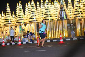 BIB: 
                            <button type="button" onclick="openModal(18186088)" class="btn btn-primary btn-sm float-right btn-popup" data-toggle="modal" data-target=".modal-high-quality">
                        <i class="fas fa-shopping-cart"></i> Add to Cart
                    </button>
                                            <button type="button" onclick="isThisMe(18186088, true)" class="btn btn-success btn-sm float-right btn-popup btn-isme hidden" data-toggle="tooltip" data-placement="bottom" title="นี่คือรูปของคุณใช่ไหม คลิกที่นี่เพื่อเอาเข้าอัลบั้ม">
                        <i class="fas fa-plus"></i> Add to album
                    </button>
                    <button type="button" onclick="isThisMe(18186088, false)" class="btn btn-warning btn-sm float-right btn-popup btn-isnotme hidden">
                        <i class="fas fa-ban"></i> Remove from album
                    </button>