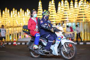 BIB: 
                            <button type="button" onclick="openModal(18185778)" class="btn btn-primary btn-sm float-right btn-popup" data-toggle="modal" data-target=".modal-high-quality">
                        <i class="fas fa-shopping-cart"></i> Add to Cart
                    </button>
                                            <button type="button" onclick="isThisMe(18185778, true)" class="btn btn-success btn-sm float-right btn-popup btn-isme hidden" data-toggle="tooltip" data-placement="bottom" title="นี่คือรูปของคุณใช่ไหม คลิกที่นี่เพื่อเอาเข้าอัลบั้ม">
                        <i class="fas fa-plus"></i> Add to album
                    </button>
                    <button type="button" onclick="isThisMe(18185778, false)" class="btn btn-warning btn-sm float-right btn-popup btn-isnotme hidden">
                        <i class="fas fa-ban"></i> Remove from album
                    </button>