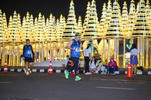 BIB: 427
                            <button type="button" onclick="openModal(18185374)" class="btn btn-primary btn-sm float-right btn-popup" data-toggle="modal" data-target=".modal-high-quality">
                        <i class="fas fa-shopping-cart"></i> Add to Cart
                    </button>
                                            <button type="button" onclick="isThisMe(18185374, true)" class="btn btn-success btn-sm float-right btn-popup btn-isme hidden" data-toggle="tooltip" data-placement="bottom" title="นี่คือรูปของคุณใช่ไหม คลิกที่นี่เพื่อเอาเข้าอัลบั้ม">
                        <i class="fas fa-plus"></i> Add to album
                    </button>
                    <button type="button" onclick="isThisMe(18185374, false)" class="btn btn-warning btn-sm float-right btn-popup btn-isnotme hidden">
                        <i class="fas fa-ban"></i> Remove from album
                    </button>