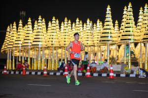 BIB: 42520
                            <button type="button" onclick="openModal(18182679)" class="btn btn-primary btn-sm float-right btn-popup" data-toggle="modal" data-target=".modal-high-quality">
                        <i class="fas fa-shopping-cart"></i> Add to Cart
                    </button>
                                            <button type="button" onclick="isThisMe(18182679, true)" class="btn btn-success btn-sm float-right btn-popup btn-isme hidden" data-toggle="tooltip" data-placement="bottom" title="นี่คือรูปของคุณใช่ไหม คลิกที่นี่เพื่อเอาเข้าอัลบั้ม">
                        <i class="fas fa-plus"></i> Add to album
                    </button>
                    <button type="button" onclick="isThisMe(18182679, false)" class="btn btn-warning btn-sm float-right btn-popup btn-isnotme hidden">
                        <i class="fas fa-ban"></i> Remove from album
                    </button>