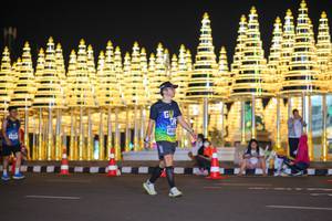 BIB: 
                            <button type="button" onclick="openModal(18184260)" class="btn btn-primary btn-sm float-right btn-popup" data-toggle="modal" data-target=".modal-high-quality">
                        <i class="fas fa-shopping-cart"></i> Add to Cart
                    </button>
                                            <button type="button" onclick="isThisMe(18184260, true)" class="btn btn-success btn-sm float-right btn-popup btn-isme hidden" data-toggle="tooltip" data-placement="bottom" title="นี่คือรูปของคุณใช่ไหม คลิกที่นี่เพื่อเอาเข้าอัลบั้ม">
                        <i class="fas fa-plus"></i> Add to album
                    </button>
                    <button type="button" onclick="isThisMe(18184260, false)" class="btn btn-warning btn-sm float-right btn-popup btn-isnotme hidden">
                        <i class="fas fa-ban"></i> Remove from album
                    </button>