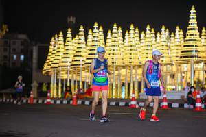 BIB: 4425, 40301
                            <button type="button" onclick="openModal(18185621)" class="btn btn-primary btn-sm float-right btn-popup" data-toggle="modal" data-target=".modal-high-quality">
                        <i class="fas fa-shopping-cart"></i> Add to Cart
                    </button>
                                            <button type="button" onclick="isThisMe(18185621, true)" class="btn btn-success btn-sm float-right btn-popup btn-isme hidden" data-toggle="tooltip" data-placement="bottom" title="นี่คือรูปของคุณใช่ไหม คลิกที่นี่เพื่อเอาเข้าอัลบั้ม">
                        <i class="fas fa-plus"></i> Add to album
                    </button>
                    <button type="button" onclick="isThisMe(18185621, false)" class="btn btn-warning btn-sm float-right btn-popup btn-isnotme hidden">
                        <i class="fas fa-ban"></i> Remove from album
                    </button>