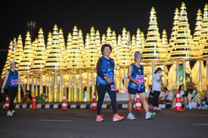 BIB: 4467
                            <button type="button" onclick="openModal(18185733)" class="btn btn-primary btn-sm float-right btn-popup" data-toggle="modal" data-target=".modal-high-quality">
                        <i class="fas fa-shopping-cart"></i> Add to Cart
                    </button>
                                            <button type="button" onclick="isThisMe(18185733, true)" class="btn btn-success btn-sm float-right btn-popup btn-isme hidden" data-toggle="tooltip" data-placement="bottom" title="นี่คือรูปของคุณใช่ไหม คลิกที่นี่เพื่อเอาเข้าอัลบั้ม">
                        <i class="fas fa-plus"></i> Add to album
                    </button>
                    <button type="button" onclick="isThisMe(18185733, false)" class="btn btn-warning btn-sm float-right btn-popup btn-isnotme hidden">
                        <i class="fas fa-ban"></i> Remove from album
                    </button>