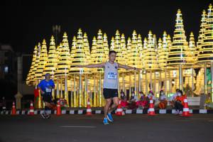 BIB: 41102
                            <button type="button" onclick="openModal(18183596)" class="btn btn-primary btn-sm float-right btn-popup" data-toggle="modal" data-target=".modal-high-quality">
                        <i class="fas fa-shopping-cart"></i> Add to Cart
                    </button>
                                            <button type="button" onclick="isThisMe(18183596, true)" class="btn btn-success btn-sm float-right btn-popup btn-isme hidden" data-toggle="tooltip" data-placement="bottom" title="นี่คือรูปของคุณใช่ไหม คลิกที่นี่เพื่อเอาเข้าอัลบั้ม">
                        <i class="fas fa-plus"></i> Add to album
                    </button>
                    <button type="button" onclick="isThisMe(18183596, false)" class="btn btn-warning btn-sm float-right btn-popup btn-isnotme hidden">
                        <i class="fas fa-ban"></i> Remove from album
                    </button>