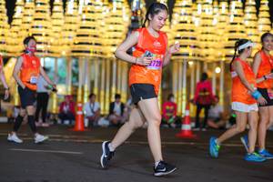 BIB: 729
                            <button type="button" onclick="openModal(18166050)" class="btn btn-primary btn-sm float-right btn-popup" data-toggle="modal" data-target=".modal-high-quality">
                        <i class="fas fa-shopping-cart"></i> Add to Cart
                    </button>
                                            <button type="button" onclick="isThisMe(18166050, true)" class="btn btn-success btn-sm float-right btn-popup btn-isme hidden" data-toggle="tooltip" data-placement="bottom" title="นี่คือรูปของคุณใช่ไหม คลิกที่นี่เพื่อเอาเข้าอัลบั้ม">
                        <i class="fas fa-plus"></i> Add to album
                    </button>
                    <button type="button" onclick="isThisMe(18166050, false)" class="btn btn-warning btn-sm float-right btn-popup btn-isnotme hidden">
                        <i class="fas fa-ban"></i> Remove from album
                    </button>