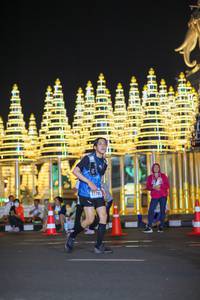 BIB: 42785
                            <button type="button" onclick="openModal(18185686)" class="btn btn-primary btn-sm float-right btn-popup" data-toggle="modal" data-target=".modal-high-quality">
                        <i class="fas fa-shopping-cart"></i> Add to Cart
                    </button>
                                            <button type="button" onclick="isThisMe(18185686, true)" class="btn btn-success btn-sm float-right btn-popup btn-isme hidden" data-toggle="tooltip" data-placement="bottom" title="นี่คือรูปของคุณใช่ไหม คลิกที่นี่เพื่อเอาเข้าอัลบั้ม">
                        <i class="fas fa-plus"></i> Add to album
                    </button>
                    <button type="button" onclick="isThisMe(18185686, false)" class="btn btn-warning btn-sm float-right btn-popup btn-isnotme hidden">
                        <i class="fas fa-ban"></i> Remove from album
                    </button>