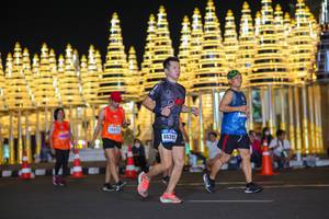 BIB: 20175, 40392
                            <button type="button" onclick="openModal(18169528)" class="btn btn-primary btn-sm float-right btn-popup" data-toggle="modal" data-target=".modal-high-quality">
                        <i class="fas fa-shopping-cart"></i> Add to Cart
                    </button>
                                            <button type="button" onclick="isThisMe(18169528, true)" class="btn btn-success btn-sm float-right btn-popup btn-isme hidden" data-toggle="tooltip" data-placement="bottom" title="นี่คือรูปของคุณใช่ไหม คลิกที่นี่เพื่อเอาเข้าอัลบั้ม">
                        <i class="fas fa-plus"></i> Add to album
                    </button>
                    <button type="button" onclick="isThisMe(18169528, false)" class="btn btn-warning btn-sm float-right btn-popup btn-isnotme hidden">
                        <i class="fas fa-ban"></i> Remove from album
                    </button>
