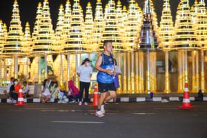 BIB: 
                            <button type="button" onclick="openModal(18185249)" class="btn btn-primary btn-sm float-right btn-popup" data-toggle="modal" data-target=".modal-high-quality">
                        <i class="fas fa-shopping-cart"></i> Add to Cart
                    </button>
                                            <button type="button" onclick="isThisMe(18185249, true)" class="btn btn-success btn-sm float-right btn-popup btn-isme hidden" data-toggle="tooltip" data-placement="bottom" title="นี่คือรูปของคุณใช่ไหม คลิกที่นี่เพื่อเอาเข้าอัลบั้ม">
                        <i class="fas fa-plus"></i> Add to album
                    </button>
                    <button type="button" onclick="isThisMe(18185249, false)" class="btn btn-warning btn-sm float-right btn-popup btn-isnotme hidden">
                        <i class="fas fa-ban"></i> Remove from album
                    </button>