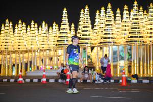 BIB: 4033
                            <button type="button" onclick="openModal(18184324)" class="btn btn-primary btn-sm float-right btn-popup" data-toggle="modal" data-target=".modal-high-quality">
                        <i class="fas fa-shopping-cart"></i> Add to Cart
                    </button>
                                            <button type="button" onclick="isThisMe(18184324, true)" class="btn btn-success btn-sm float-right btn-popup btn-isme hidden" data-toggle="tooltip" data-placement="bottom" title="นี่คือรูปของคุณใช่ไหม คลิกที่นี่เพื่อเอาเข้าอัลบั้ม">
                        <i class="fas fa-plus"></i> Add to album
                    </button>
                    <button type="button" onclick="isThisMe(18184324, false)" class="btn btn-warning btn-sm float-right btn-popup btn-isnotme hidden">
                        <i class="fas fa-ban"></i> Remove from album
                    </button>