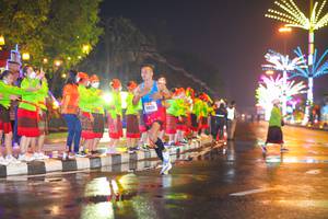 BIB: 20020
                            <button type="button" onclick="openModal(18104650)" class="btn btn-primary btn-sm float-right btn-popup" data-toggle="modal" data-target=".modal-high-quality">
                        <i class="fas fa-shopping-cart"></i> Add to Cart
                    </button>
                                            <button type="button" onclick="isThisMe(18104650, true)" class="btn btn-success btn-sm float-right btn-popup btn-isme hidden" data-toggle="tooltip" data-placement="bottom" title="นี่คือรูปของคุณใช่ไหม คลิกที่นี่เพื่อเอาเข้าอัลบั้ม">
                        <i class="fas fa-plus"></i> Add to album
                    </button>
                    <button type="button" onclick="isThisMe(18104650, false)" class="btn btn-warning btn-sm float-right btn-popup btn-isnotme hidden">
                        <i class="fas fa-ban"></i> Remove from album
                    </button>